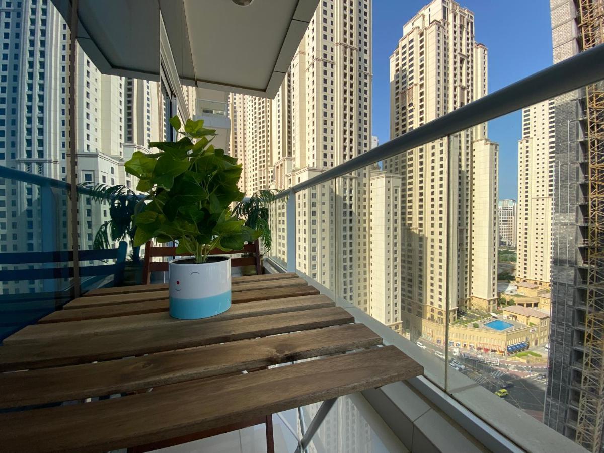 Walk To The Beach Or Enjoy The Amazing View From The Balcony Apartamento Dubai Exterior foto