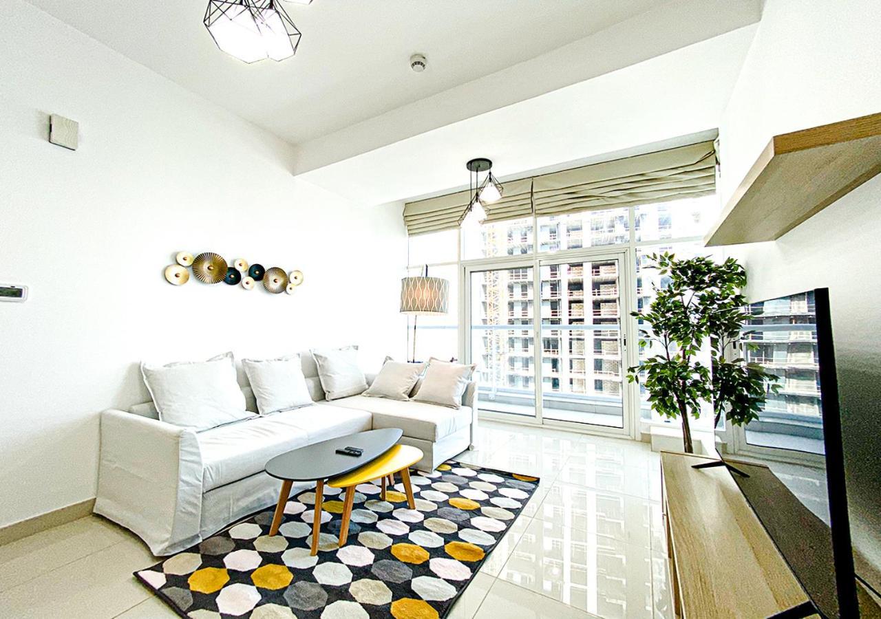 Walk To The Beach Or Enjoy The Amazing View From The Balcony Apartamento Dubai Exterior foto